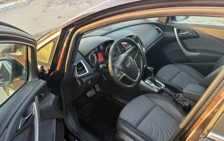 Opel Astra J, 2013 год, 690 000 рублей, 4 фотография