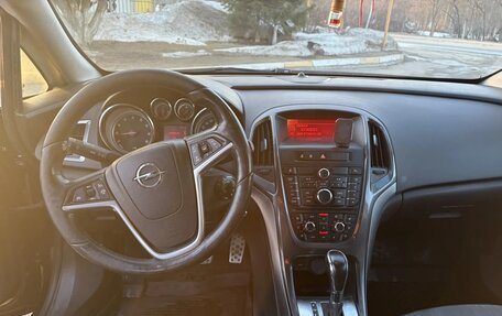 Opel Astra J, 2013 год, 690 000 рублей, 3 фотография