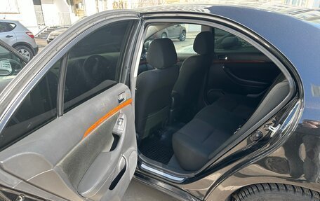 Toyota Avensis III рестайлинг, 2007 год, 750 000 рублей, 11 фотография