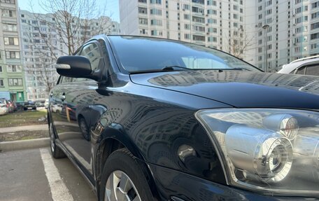 Toyota Avensis III рестайлинг, 2007 год, 750 000 рублей, 3 фотография