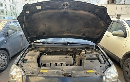 Toyota Avensis III рестайлинг, 2007 год, 750 000 рублей, 20 фотография