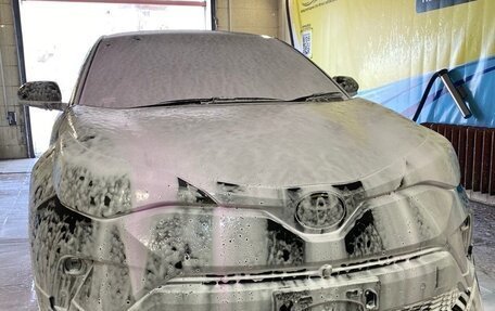 Toyota C-HR I рестайлинг, 2020 год, 2 149 999 рублей, 13 фотография