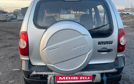 Chevrolet Niva I рестайлинг, 2012 год, 265 500 рублей, 5 фотография