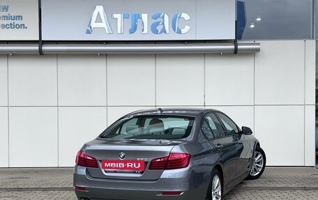 BMW 5 серия, 2016 год, 2 390 000 рублей, 2 фотография