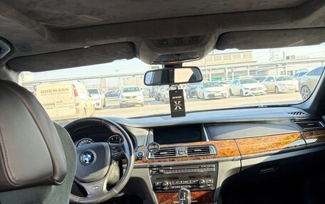 BMW 7 серия, 2013 год, 2 100 000 рублей, 9 фотография