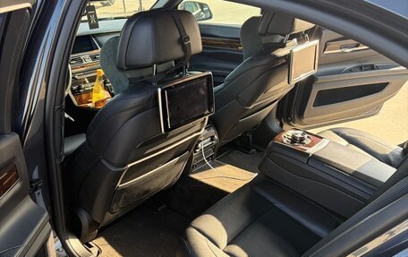 BMW 7 серия, 2013 год, 2 100 000 рублей, 11 фотография