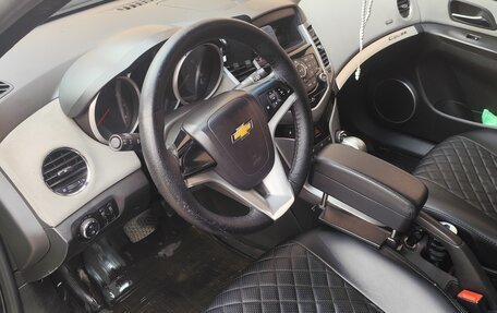 Chevrolet Cruze II, 2011 год, 625 000 рублей, 10 фотография