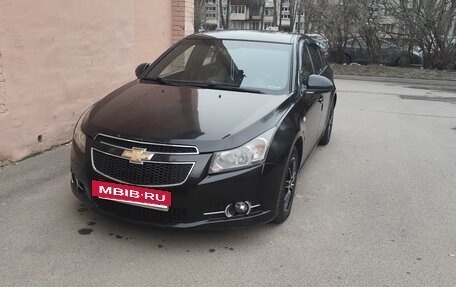 Chevrolet Cruze II, 2011 год, 625 000 рублей, 3 фотография