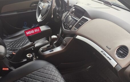 Chevrolet Cruze II, 2011 год, 625 000 рублей, 7 фотография