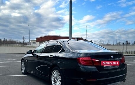 BMW 5 серия, 2010 год, 2 000 000 рублей, 6 фотография