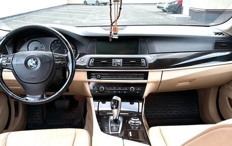 BMW 5 серия, 2010 год, 2 000 000 рублей, 15 фотография