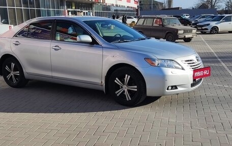 Toyota Camry, 2008 год, 960 000 рублей, 4 фотография