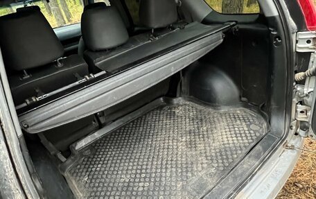 Honda CR-V II рестайлинг, 2004 год, 635 000 рублей, 14 фотография