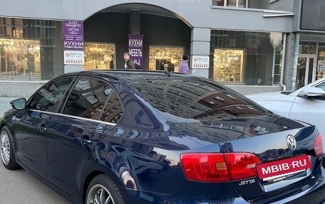 Volkswagen Jetta VI, 2012 год, 1 250 000 рублей, 8 фотография