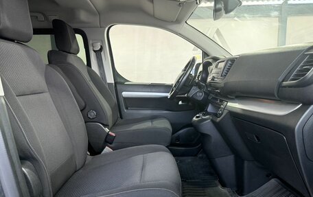 Peugeot Traveller I, 2021 год, 2 999 000 рублей, 7 фотография