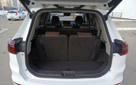 Chery Tiggo 8 Pro, 2021 год, 1 999 000 рублей, 14 фотография