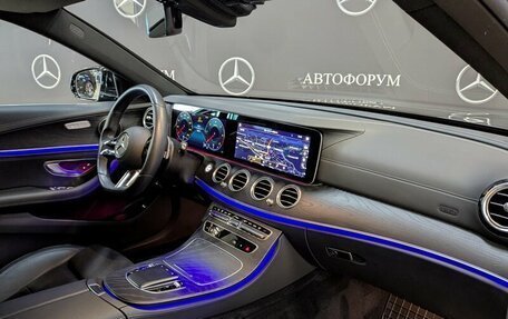 Mercedes-Benz E-Класс, 2022 год, 5 600 000 рублей, 21 фотография