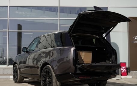 Land Rover Range Rover IV рестайлинг, 2022 год, 19 900 000 рублей, 6 фотография