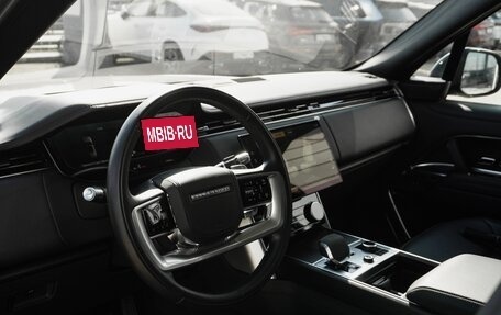 Land Rover Range Rover IV рестайлинг, 2022 год, 19 900 000 рублей, 13 фотография