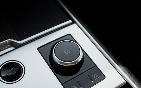 Land Rover Range Rover IV рестайлинг, 2022 год, 19 900 000 рублей, 23 фотография