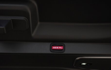 Land Rover Range Rover IV рестайлинг, 2022 год, 19 900 000 рублей, 18 фотография