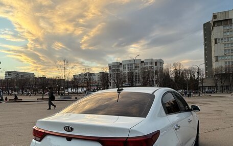 KIA Rio IV, 2018 год, 1 890 000 рублей, 10 фотография