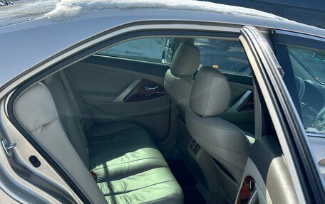 Toyota Camry, 2008 год, 1 100 000 рублей, 18 фотография