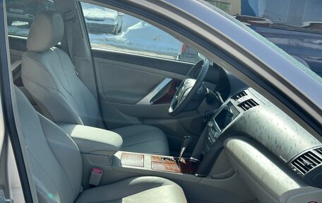 Toyota Camry, 2008 год, 1 100 000 рублей, 17 фотография