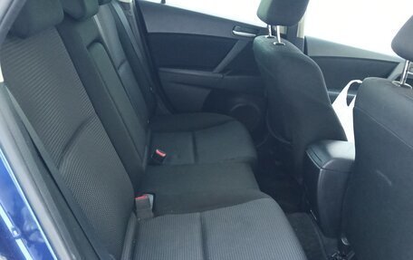 Mazda Axela, 2011 год, 880 000 рублей, 12 фотография