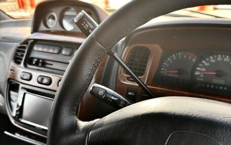 Mitsubishi Delica IV, 2001 год, 1 700 000 рублей, 13 фотография