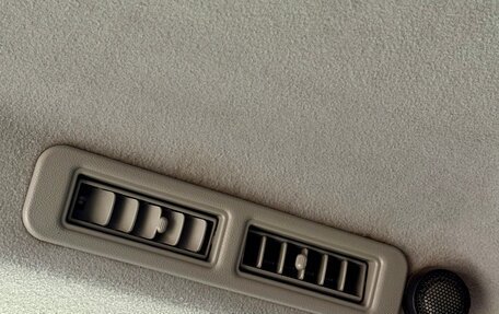 Mitsubishi Delica IV, 2001 год, 1 700 000 рублей, 22 фотография