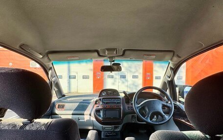 Mitsubishi Delica IV, 2001 год, 1 700 000 рублей, 24 фотография