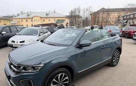 Volkswagen T-Roc I, 2022 год, 2 742 000 рублей, 6 фотография