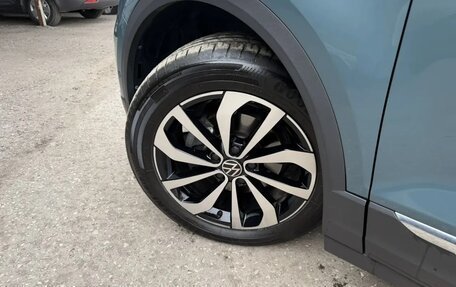 Volkswagen T-Roc I, 2022 год, 2 742 000 рублей, 9 фотография