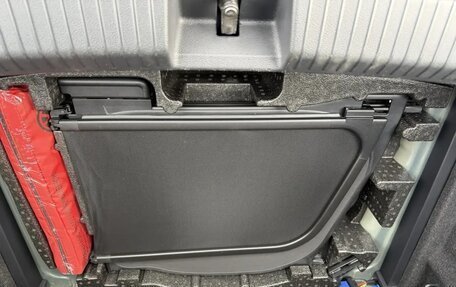 Volkswagen T-Roc I, 2022 год, 2 742 000 рублей, 18 фотография