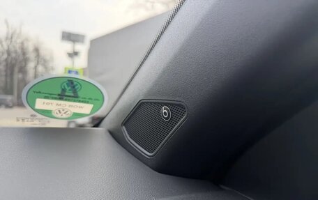 Volkswagen T-Roc I, 2022 год, 2 742 000 рублей, 34 фотография