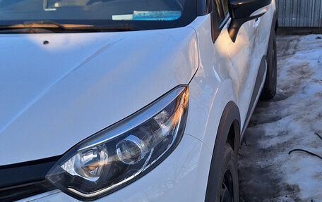 Renault Kaptur I рестайлинг, 2020 год, 1 720 000 рублей, 2 фотография