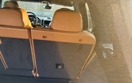 Porsche Cayenne III, 2013 год, 2 690 000 рублей, 7 фотография