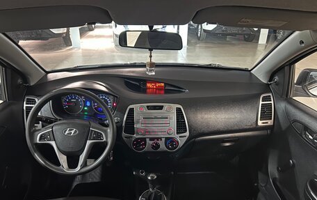 Hyundai i20 IB рестайлинг, 2009 год, 377 000 рублей, 15 фотография