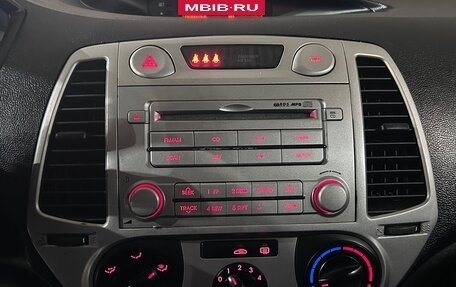 Hyundai i20 IB рестайлинг, 2009 год, 377 000 рублей, 10 фотография