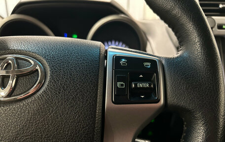 Toyota Land Cruiser Prado 150 рестайлинг 2, 2015 год, 3 999 000 рублей, 22 фотография