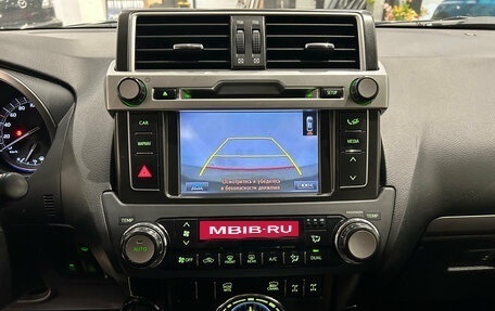 Toyota Land Cruiser Prado 150 рестайлинг 2, 2015 год, 3 999 000 рублей, 18 фотография