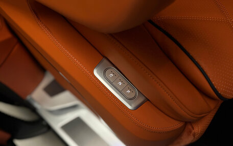 Mercedes-Benz V-Класс, 2025 год, 9 400 000 рублей, 30 фотография