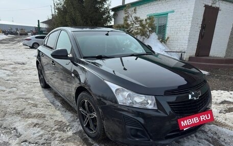 Chevrolet Cruze II, 2012 год, 690 000 рублей, 3 фотография