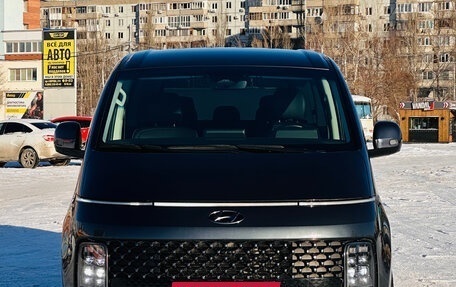 Hyundai Staria, 2022 год, 5 600 000 рублей, 3 фотография