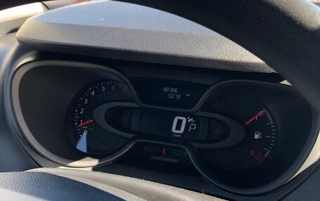 Renault Kaptur I рестайлинг, 2018 год, 1 550 000 рублей, 8 фотография