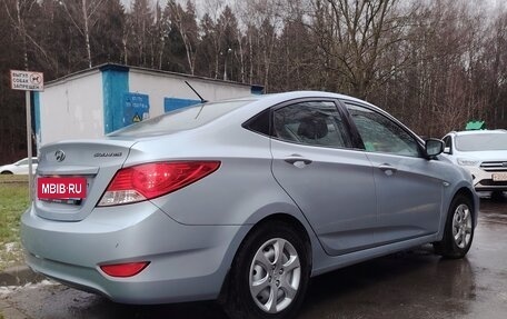 Hyundai Solaris II рестайлинг, 2012 год, 970 000 рублей, 3 фотография