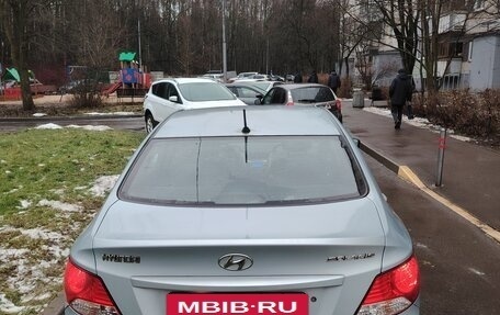 Hyundai Solaris II рестайлинг, 2012 год, 970 000 рублей, 4 фотография