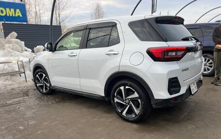 Toyota Raize I, 2022 год, 2 950 000 рублей, 2 фотография