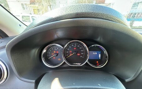 Renault Logan II, 2018 год, 1 120 000 рублей, 8 фотография